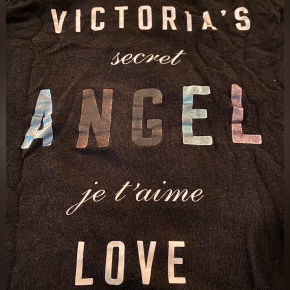 Victoria’s Secret Sleep Sweater - Picture 2 of 9